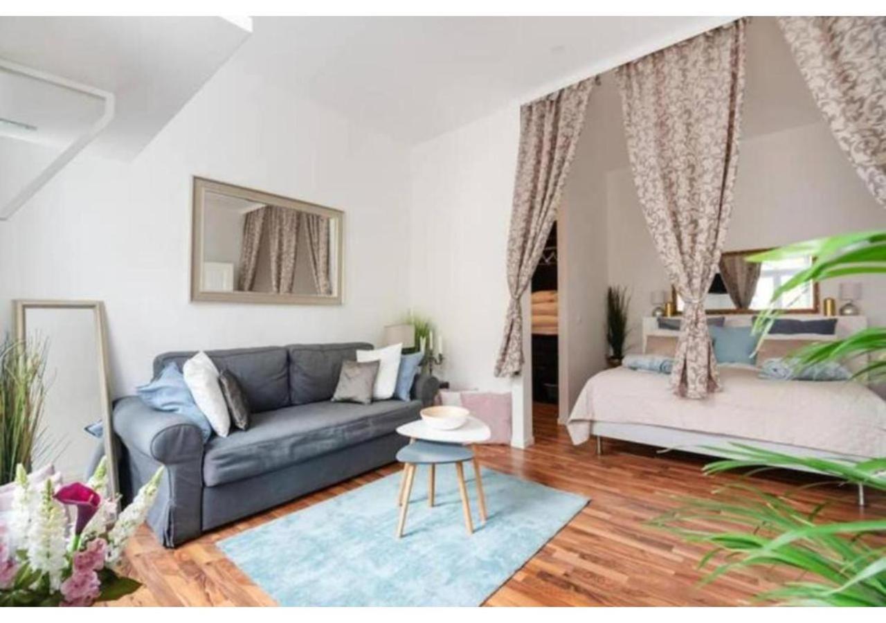 Luxurious And Bright, 5 Min To City Center Leilighet Wien Eksteriør bilde