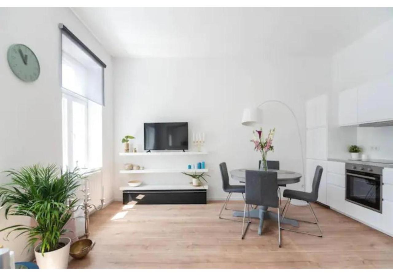 Luxurious And Bright, 5 Min To City Center Leilighet Wien Eksteriør bilde