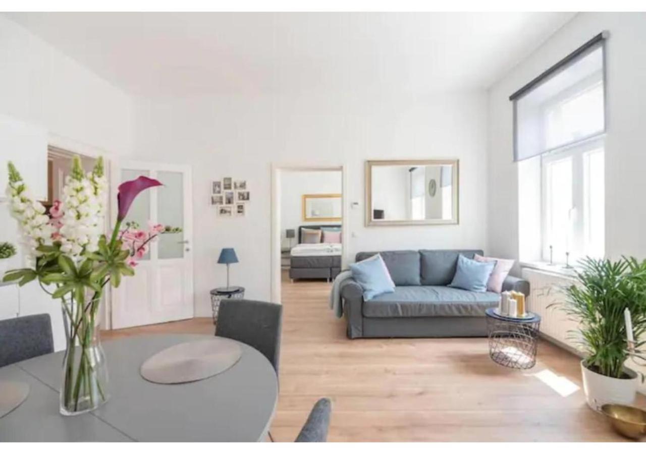 Luxurious And Bright, 5 Min To City Center Leilighet Wien Eksteriør bilde