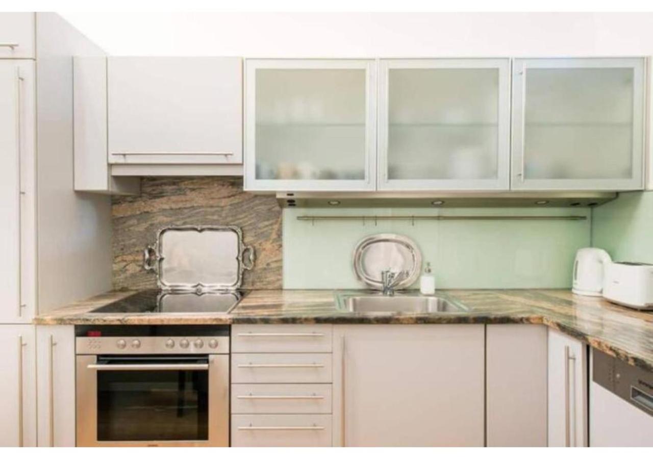 Luxurious And Bright, 5 Min To City Center Leilighet Wien Eksteriør bilde