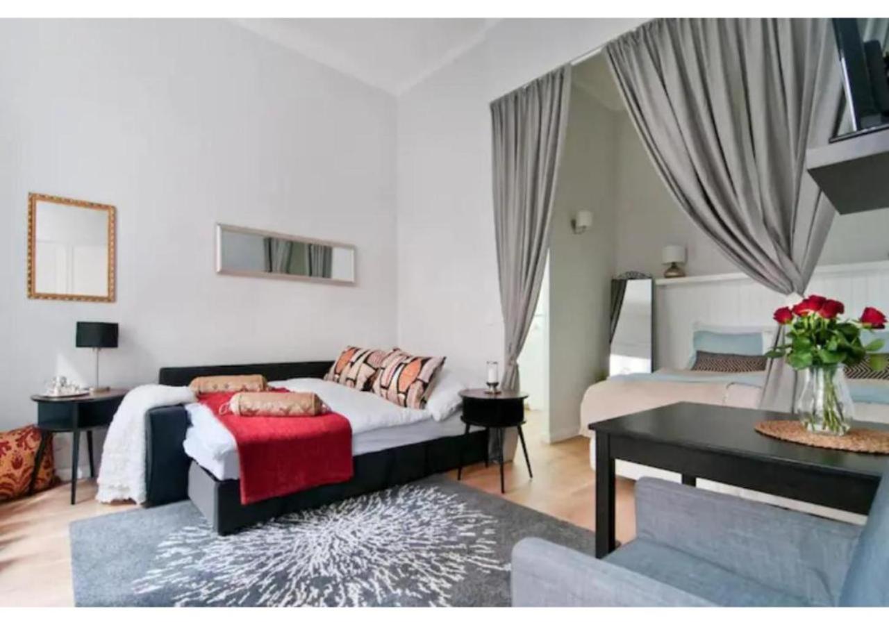 Luxurious And Bright, 5 Min To City Center Leilighet Wien Eksteriør bilde