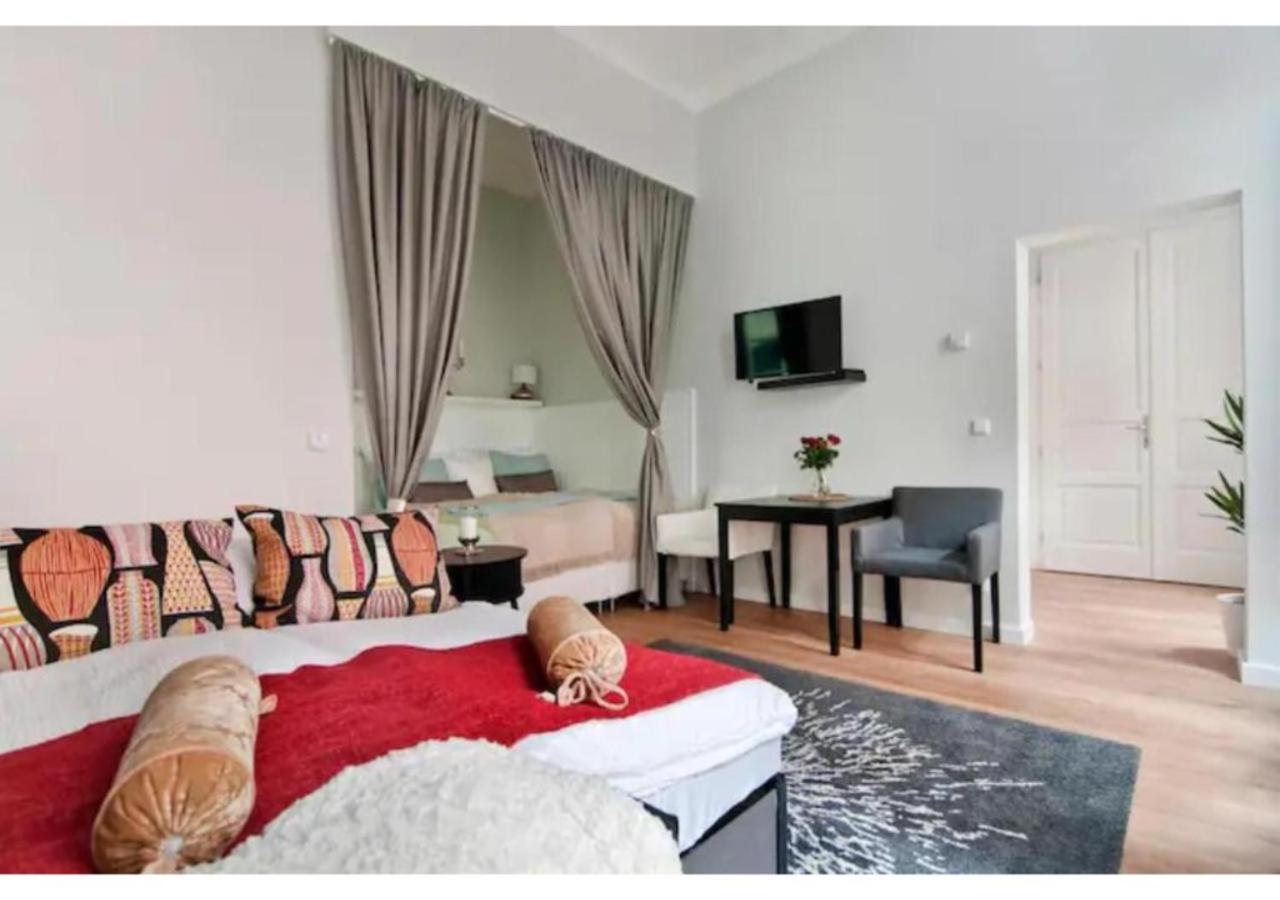 Luxurious And Bright, 5 Min To City Center Leilighet Wien Eksteriør bilde