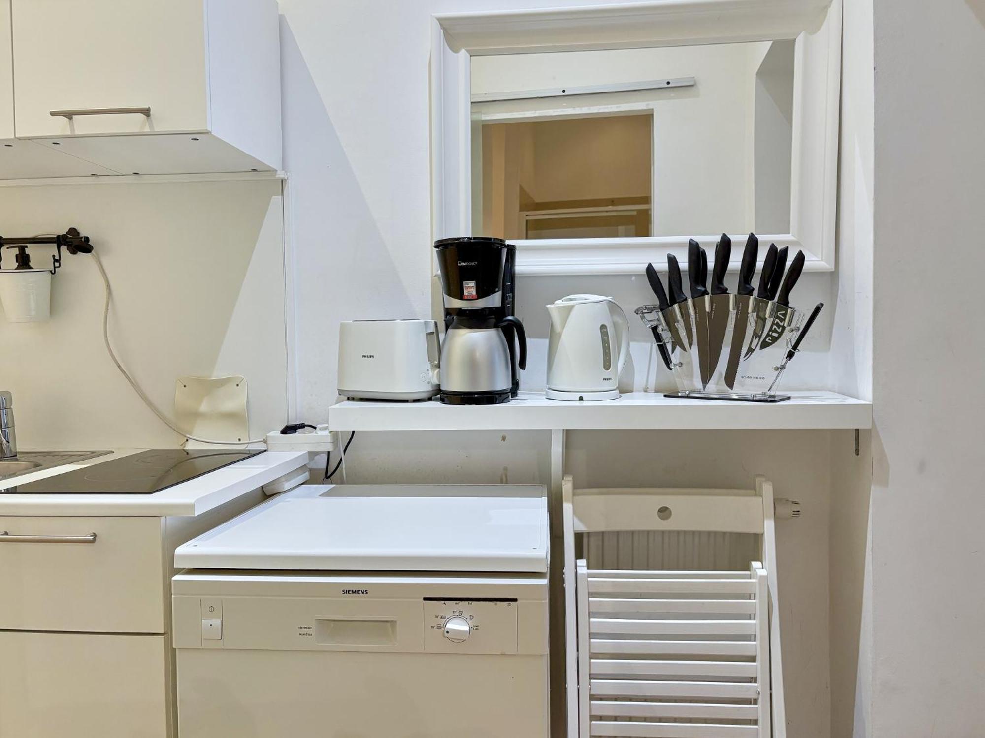 Luxurious And Bright, 5 Min To City Center Leilighet Wien Eksteriør bilde